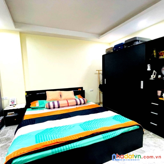 Bán nhanh nhà ngọc thuỵ  long biên  ngõ ô tô giá rẻ  31m2 5 tầng 5.1 tỷ