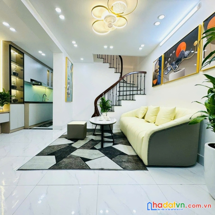 Bán nhà khương trung - thanh xuân 30m2 x 4t, giá 4.38 tỷ, ô tô đỗ cách vài bước chân