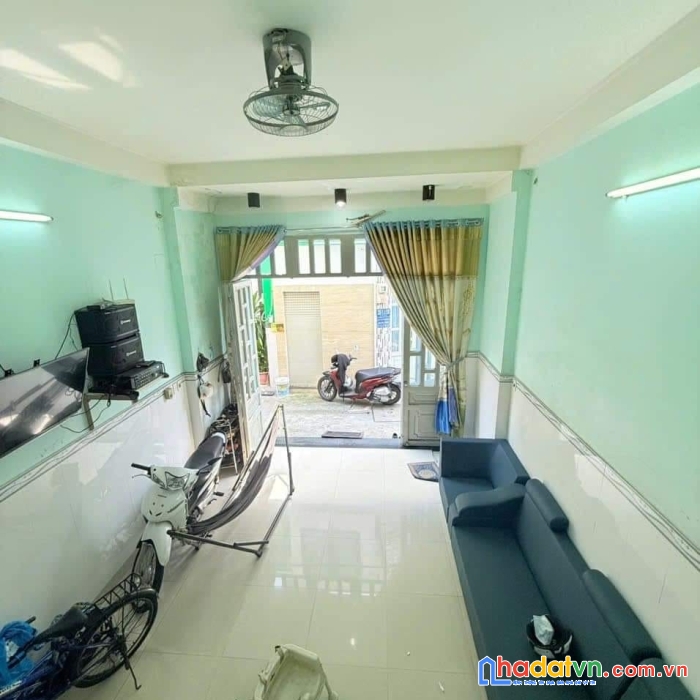 Bán nhà gần sân bay,gò vấp, 54m2, chỉ 83 triệu/m2