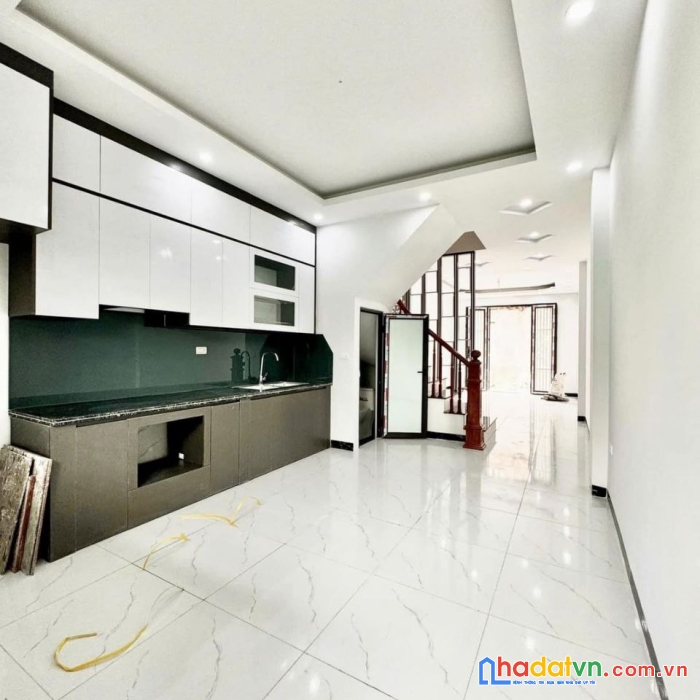 Bán căn 30m2x4t, đồng nhân- đông la,5m ra đường oto tránh, 5 phút ra penika.