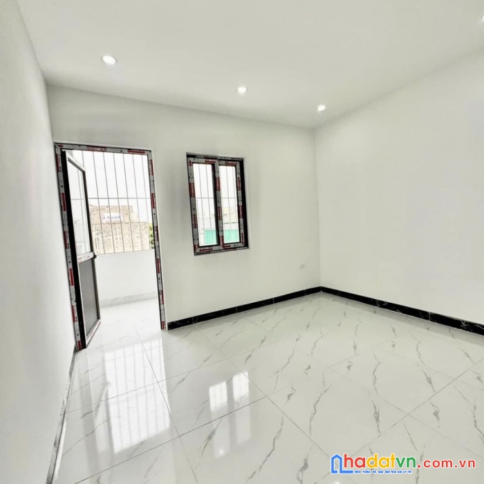 Bán căn 30m2x4t, đồng nhân- đông la,5m ra đường oto tránh, 5 phút ra penika.