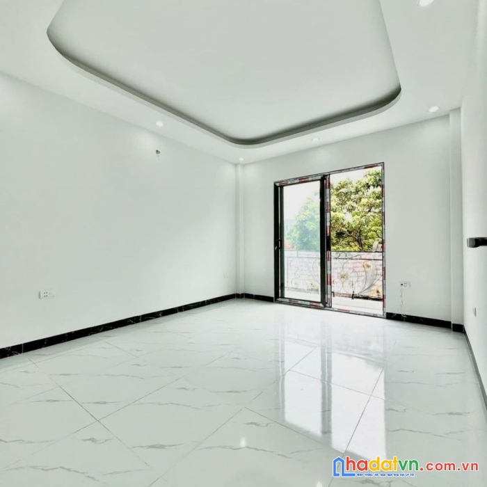 Bán căn 30m2x4t, đồng nhân- đông la,5m ra đường oto tránh, 5 phút ra penika.