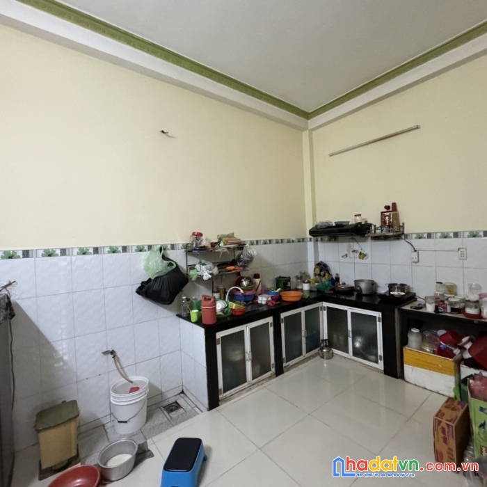 Không có căn thứ 2 - ngang 5m hiếm - xe hơi đỗ cửa - 54m2 - mà chỉ nhỉnh 4 tỷ - bình trị đông