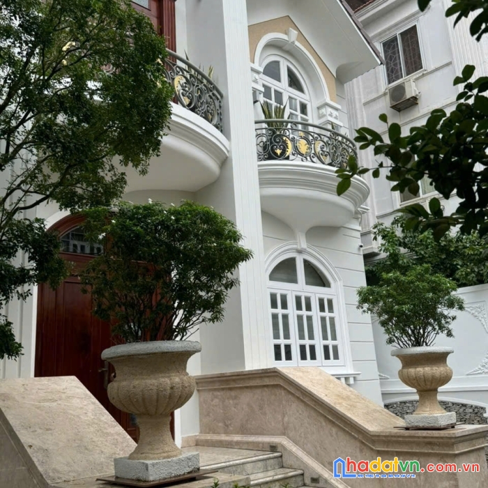✅ bán nhà mt 53 nguyễn trãi p.2 q5. (góc 2mt hẻm hông 5m).

