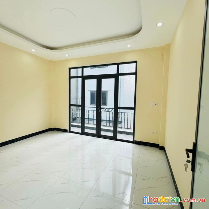Căn lô góc 42m2x3t, đại tảo, 10m ra trục chính, gần trường, chơ, ubnd