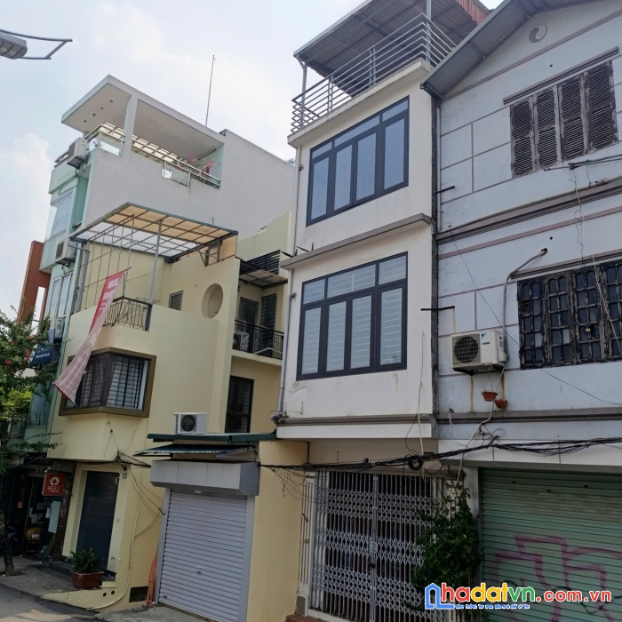 Đầu tư -tây hồ- ô tô- kinh doanh- 86m sổ đỏ- mặt tiền 4.8m- 11.8 tỷ 