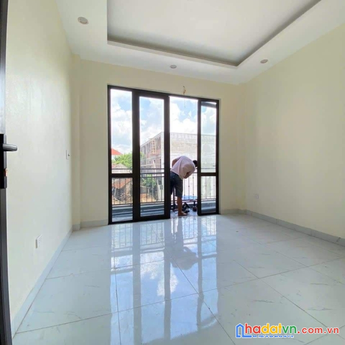 Bán nhà đơn lập 67m2x3t, đại tảo, gần trường, chơ, ubnd