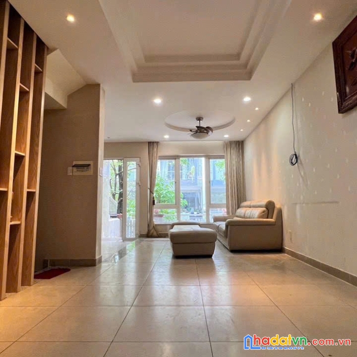 Bán nhà khu đô thị him lam reverside- quận 7. diện tích: 5 x20 ( hầm+ 4tầng) giá: 25 tỷ