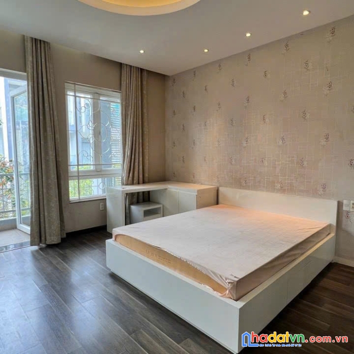 Bán nhà khu đô thị him lam reverside- quận 7. diện tích: 5 x20 ( hầm+ 4tầng) giá: 25 tỷ