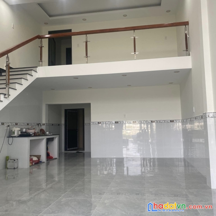 Bán nhà nguyên căn đưa trước 420tr nhận nhà vào ở cạnh kcn sikiko và minh hưng 3