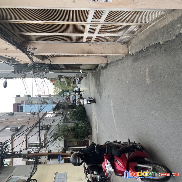 Hiếm- phố tứ liên-ô tô đỗ cổng- 50m sổ đỏ- mặt tiền 4m – 5.5 tỷ