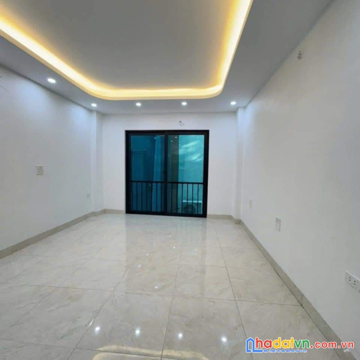 Căn lô góc 30m2x4t, đông lao- đông la, 300m ra vành đai 4, 5 phút penika tố hữu