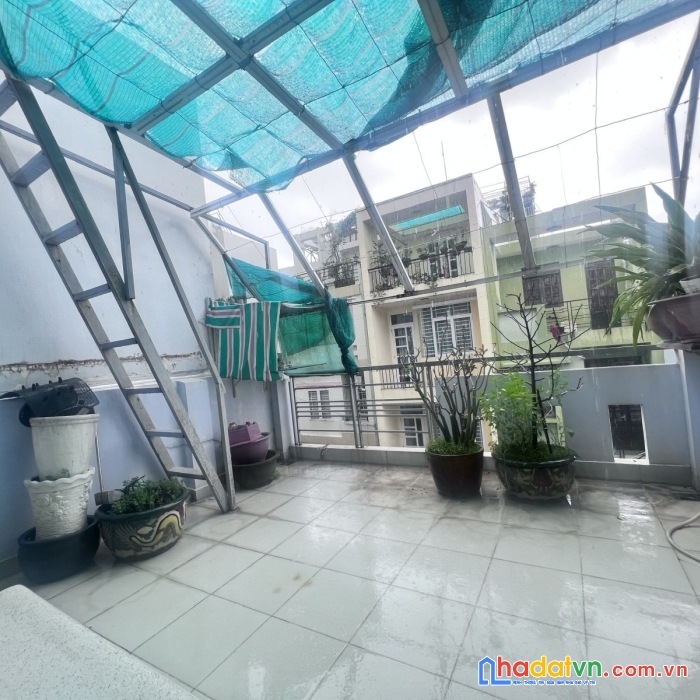 Hoại ngọc hầu tân phú, dt;85m2 4,5x20, 3 tầng, giá 7,8 tỷ ctl
