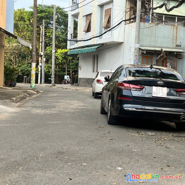 Bán 3 căn nhà trệt lầu 180 m2 ngay đường hiệp bình, hiệp bình chánh, thủ đức.
