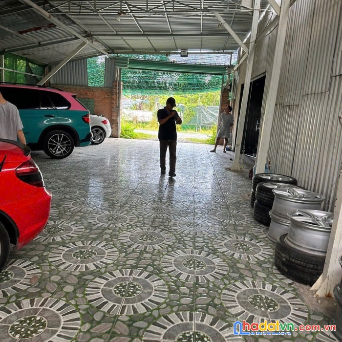 Bán kho xưởng , nhà vườn 1800m2 tại phước hiệp. củ chi. giá 5 tỷ.