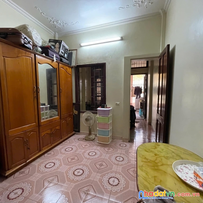 Bán nhà phố 8/3, hai bà trưng 37m, 4 tầng. giá: 6.95 tỷ