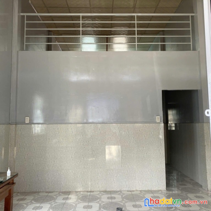 Bán nhà ngay mặt tiền chợ - gần mã lò - đường 8m - 48m2 - chỉ nhỉnh 3 tỷ xíu