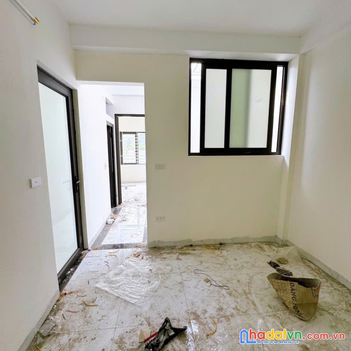Bán căn 42m2x3t, tình lam, 50m cầu đại thành, 7 phút ra penika