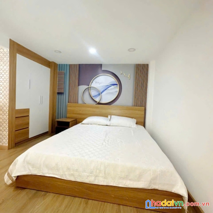 Bán nhà nhỏ quận 1, 25m2, trần hưng đạo, không lộ giới, dưới 4 tỷ