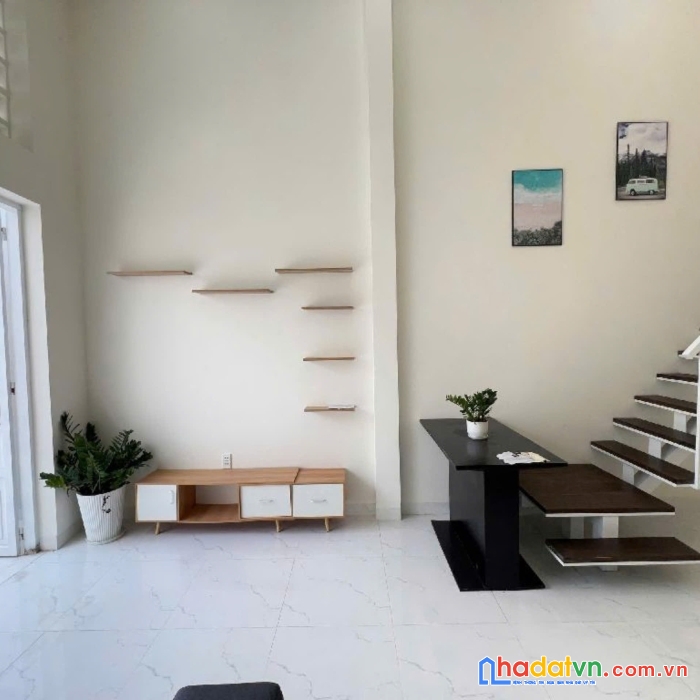 Bán nhà khu đông tp thủ đức. nhà mặt tiền 55m2 kinh doanh mọi ngành nghề, 4.7 tỷ