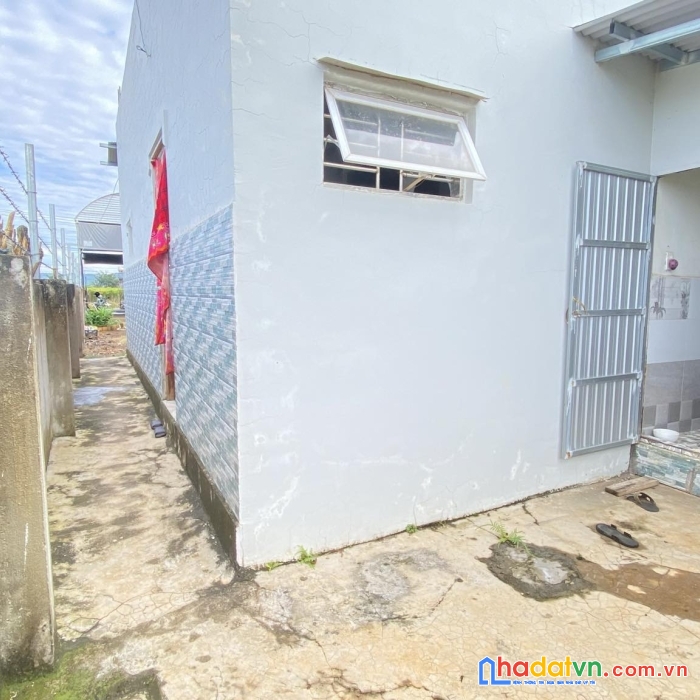 Bán đất tặng nhà mặt tiền lê hồng phong, liên nghĩa đức trọng