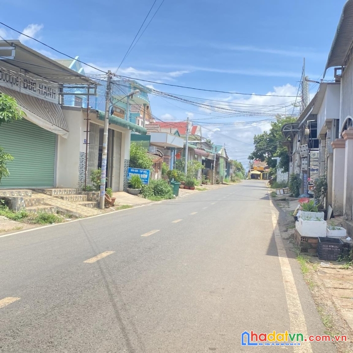 Bán đất tặng nhà mặt tiền lê hồng phong, liên nghĩa đức trọng