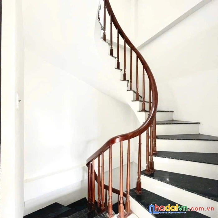 Bán căn 60m2x3t, đại tảo, oto đỗ cửa, 1,5km cầu tân phú mới.