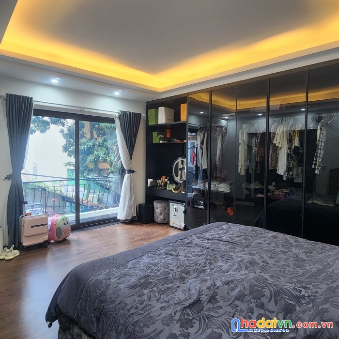 Bán nhà phố minh khai, hai bà trưng 38m, 5 tầng. giá: 8.1 tỷ