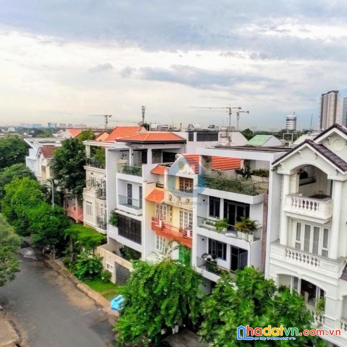 Bán đất mặt tiền đường thân văn nhiếp, an phú- quận 2. dt: 7 x17. giá: 18 tỷ