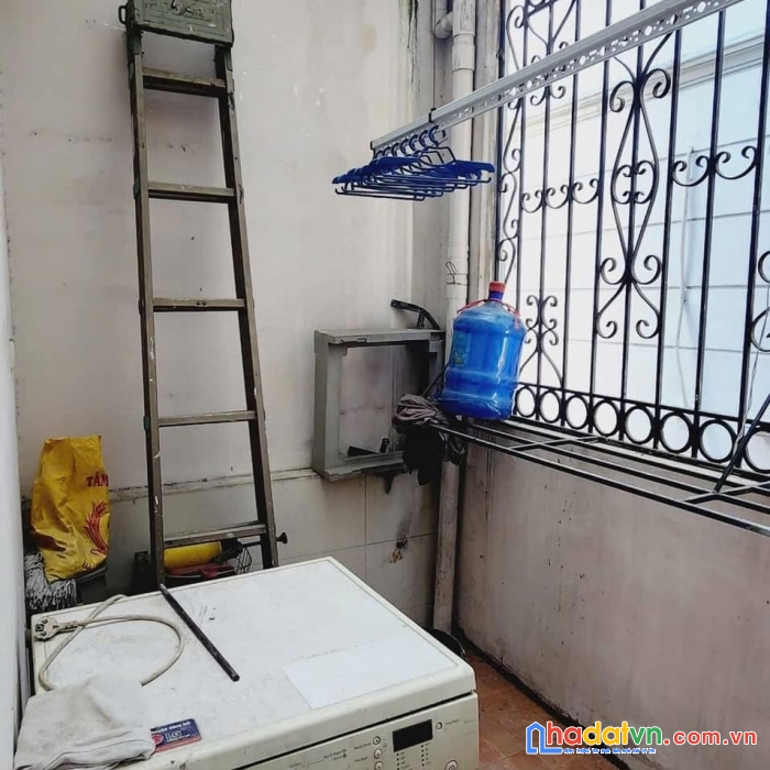 Bán nhà phố trần khát chân, hai bà trưng 30m, 4 tầng. giá: 6.8 tỷ
