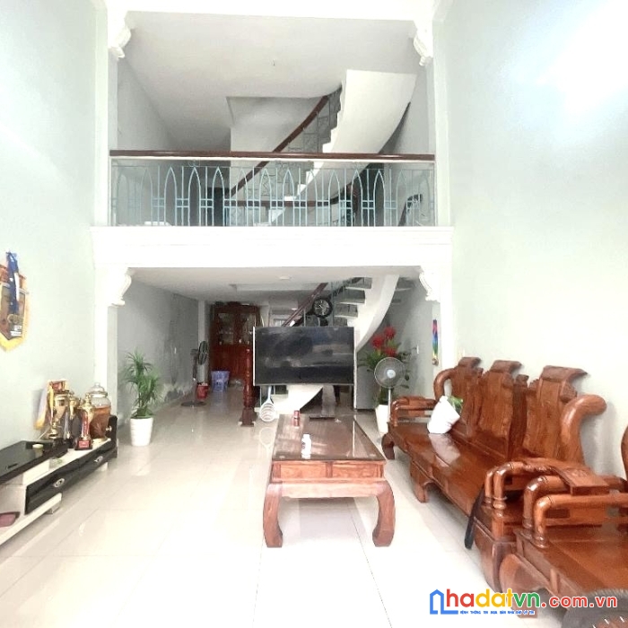 Bán gấp, 4m x 14m, 4 tầng btct hẻm 7m, ngang 4m bùi đình tuý - p24, bình thạnh - 10 tỷ tl mạnh