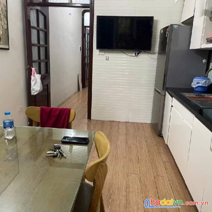 Hiếm – tây hồ-yên phụ- nghi tàm- 5 tầng nhà mới- gần hồ tây- 6.4 tỷ 