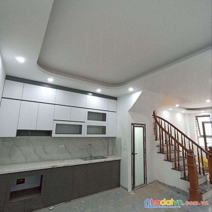Bán căn lô góc 40m2x3t, đại tảo, bán kinh 300m chợ, trường, ubnd