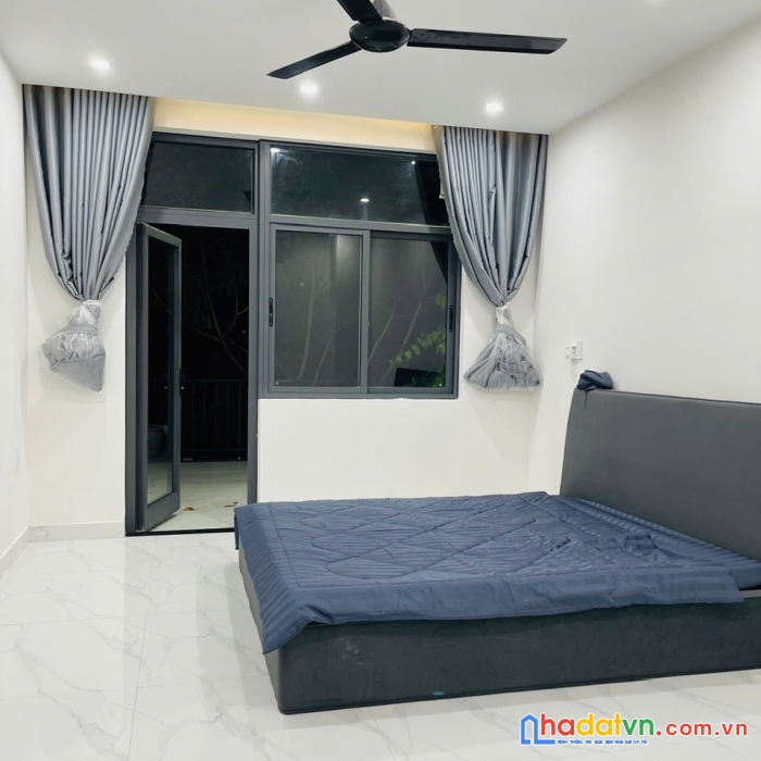 Cho thuê nhà 3 tầng shophouse làm công ty, văn phòng hoặc ở đẳng cấp nhất view sông hàn
