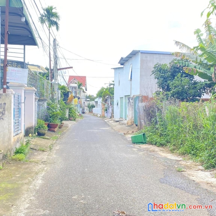 Đất mặt tiền nhánh nguyễn thị minh khai, trung tâm sầm uất đức trọng