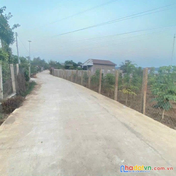 Bán 675m2 đất hẻm thuộc phú bình phú hội đức trọng lâm đồng