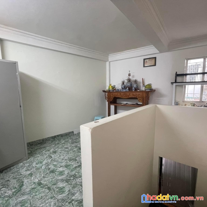 Bán nhà phố bạch mai, hai bà trưng 32m, 4 tầng. giá: 6.45 tỷ