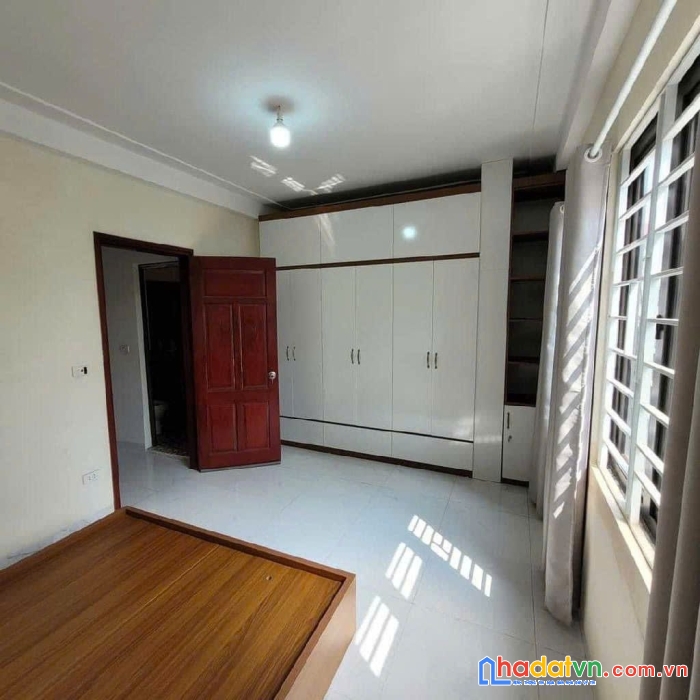 Bán căn độ chàng 50m2x3t, full nội thất oto vào nhà, 7 phút ra penika tố hữu