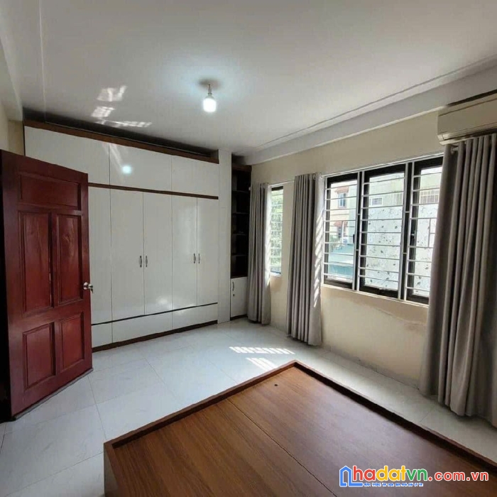 Bán căn độ chàng 50m2x3t, full nội thất oto vào nhà, 7 phút ra penika tố hữu