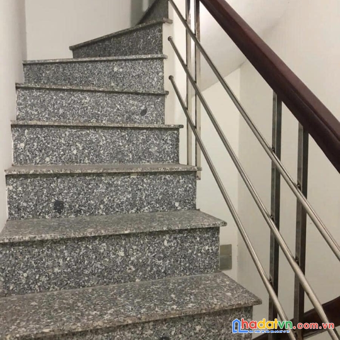 Bán nhà phố hoàng mai, hoàng văn thụ 34m, 3 tầng. giá: 5.7 tỷ