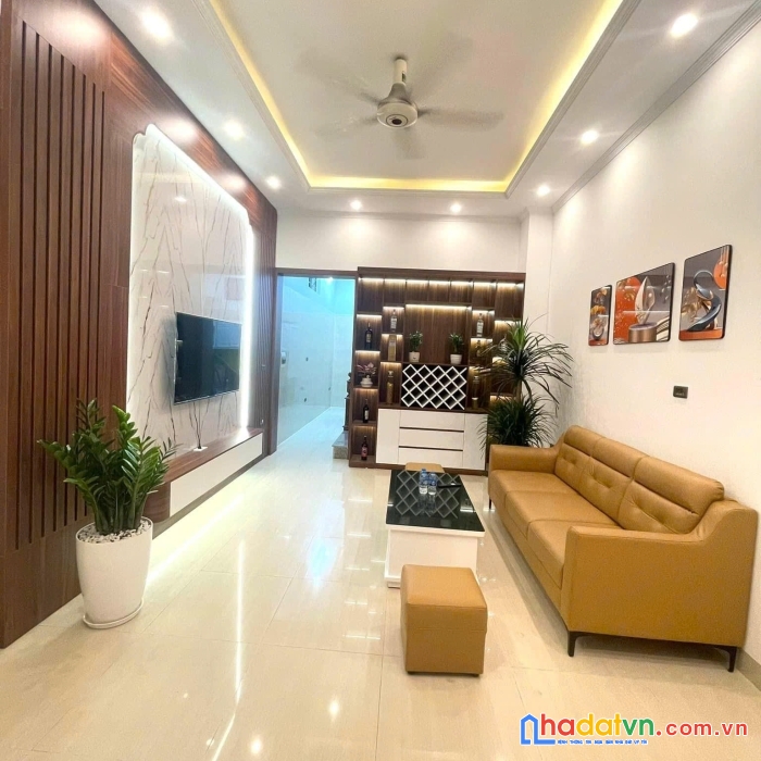 Siêu phẩm thanh xuân - nhà đẹp phố bùi xương trạch 40m2 x 5t, chỉ 8.25 tỷ