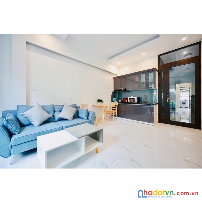 Tây hồ- đầu tư- kinh doanh dòng tiền- 7 tầng thang máy nhập- 11 phòng đẹp-14.8 tỷ