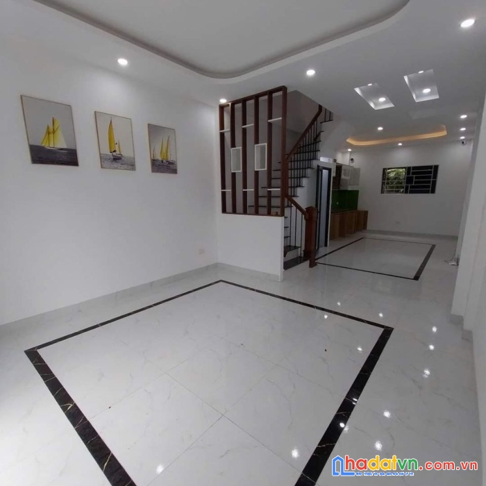 Bán nhà đơn lập 52m2x3t, ôto ngủ trong nhà, cầu đại thành,7 phút ra penika