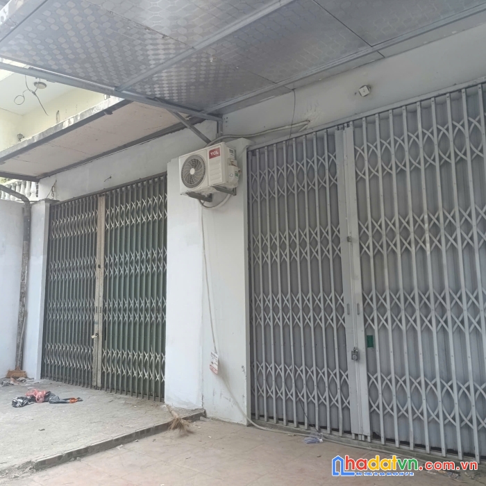 Phố tứ liên- đầu tư-80m sổ đỏ vuông đẹp- ô tô vào nhà- 13.9 tỷ