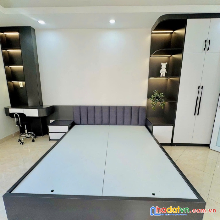 Bán nhà ngõ 236 khương đình - thanh xuân, dt 30m2 x 5t chỉ 3.8 tỷ, ô tô cách 50m.