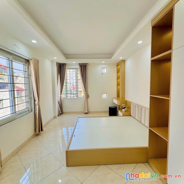 Bán nhà ngõ 236 khương đình - thanh xuân, dt 30m2 x 5t chỉ 3.8 tỷ, ô tô cách 50m.
