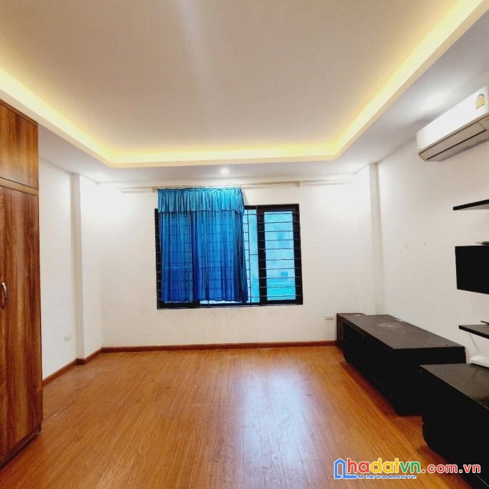 Bán nhà phố hoàng mai, hoàng văn thụ 30m, 5 tầng. giá: 6.2 tỷ