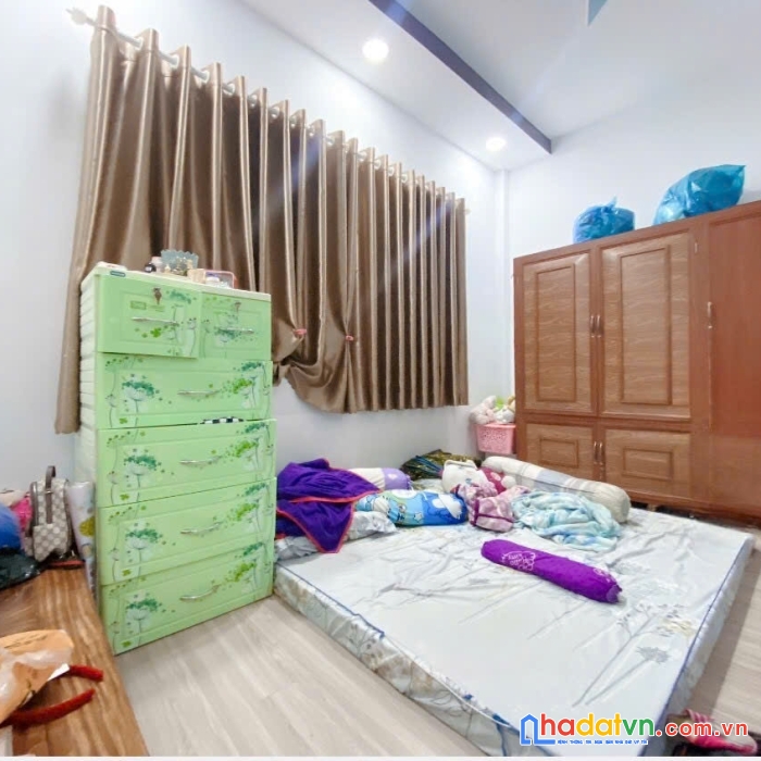 Bán nhà phường 10 gò vấp ngang (4.5x6) chỉ 3 tỷ còn thương lượng