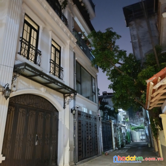 Hiếm- phố tứ liên- ô tô vào nhà- 6 tầng mới- kinh doanh- 15 tỷ