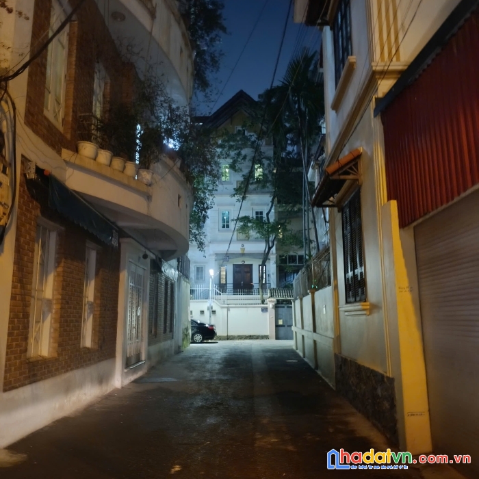 Hiếm- phố tứ liên- ô tô vào nhà- 6 tầng mới- kinh doanh- 15 tỷ